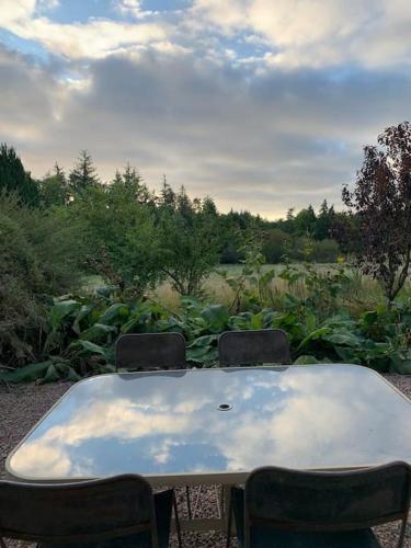 A környék, Castle Oliver Farm in Kilmallock