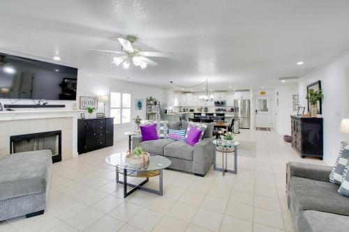 Lakefront Condo with Shared Dock in Hot Springs! in Hot Springs, USA
