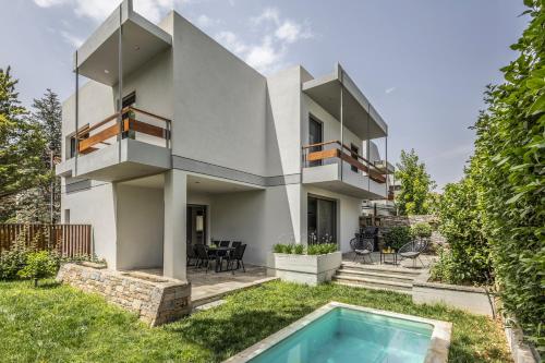 Private pool Villa - image 4