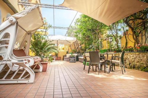 Hotel Annabelle - image 10