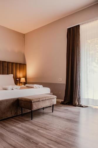Bejart Apartment 1, Tirana (photo 8)