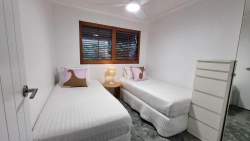 Mooloomba Two by Discover Stradbroke Mooloomba Two by Discover Stradbroke