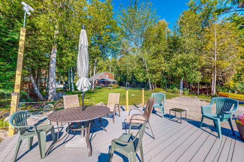 Spectacular Sebec Setting in โอโรโน (ME)