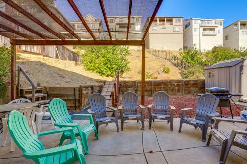 Spacious Bay Point Family Home with Private Yard! in Pittsburg (CA)