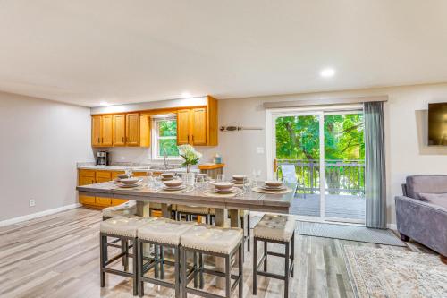 Okee Bay House on Lake Wisconsin with Private Dock! in Lodi, USA