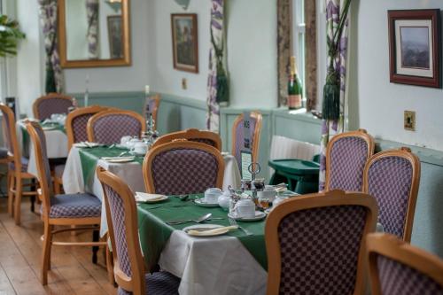 餐廳, The Racehorses Hotel in 科特維爾