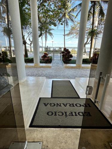 Garden, De frente ao mar, proximo ao shopping near Shopping La Plage