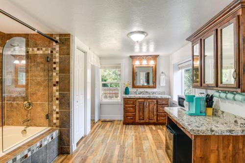 Rexburg Escape with Fenced Yard and Covered Patio! Rexburg Escape with Fenced Yard and Covered Patio!