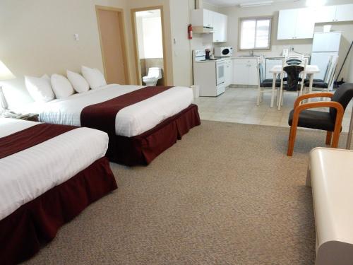 Canadas Best Value Inn & Suites-Vernon