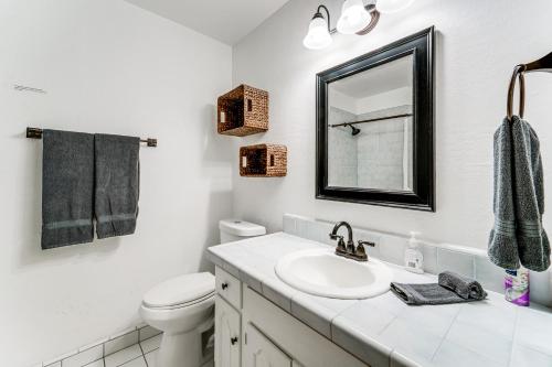 Tahoe Donner Escape Under 20 Min to 6 Ski Resorts - image 10