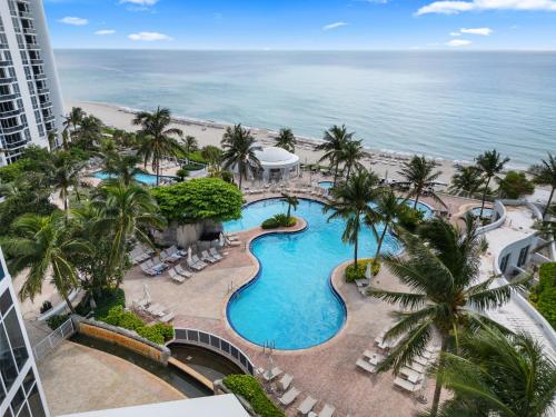 Lujoso apartamento en playa de Sunny Isles Beach in Sunny Isles Beach, USA