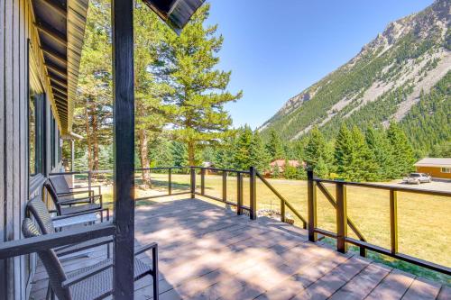 Contact Mountain Hideaway with Views and Porches! - image 5