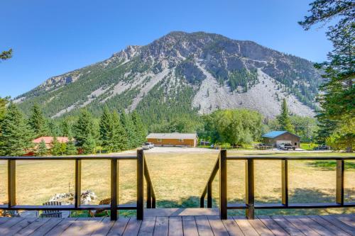 Contact Mountain Hideaway with Views and Porches! - image 10