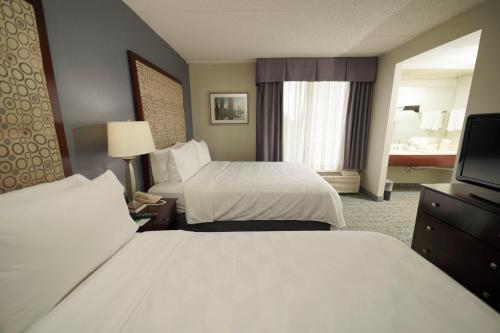 Holiday Inn & Suites Chicago-Carol Stream (Wheaton) By IHG in แครอลสตรีม (IL)