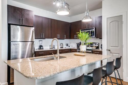 Stylish 2B2B Near Toyota HQ The Star Legacy West 2359 in Frisco, USA