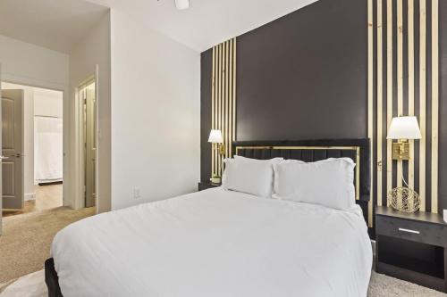 2B near Frisco Stonebriar w Gym and Pool 2462 in Frisco, USA
