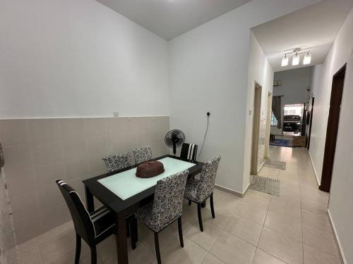 Facilities, three bedroom tarraced house - RainaHomestay Pasir Gudang near Super Lobster Restaurant