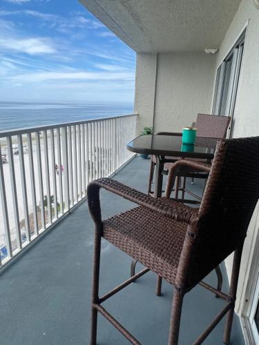 Sea Oats Condominiums