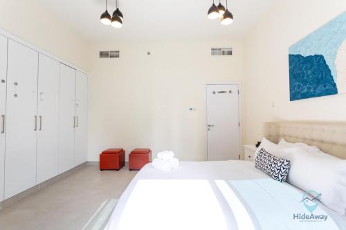 2BR Stunning Luxury Heart of Marina Near Beach, Dubaj (zdjęcie 7)