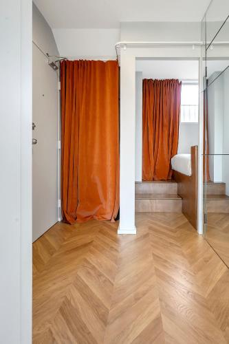 Aquarius - Luxe Inner City Abode - image 3