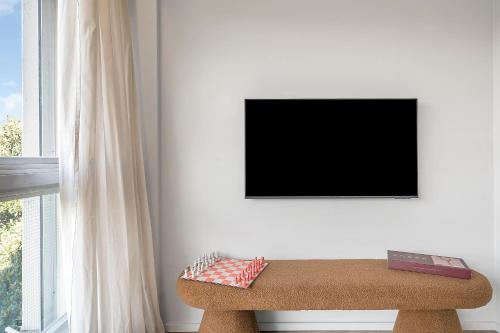 Aquarius - Luxe Inner City Abode - image 14