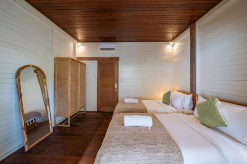 Two-Bedroom Villa image 10
