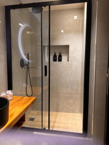 Triple A - Family hospitality Near Ermou - FREE Parking!, Athen (Foto 4)