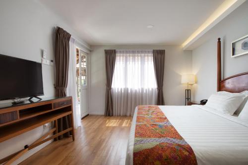 room detail thumbnail 0