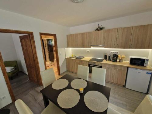 Sarudi Wellness Apartman in ซารุด