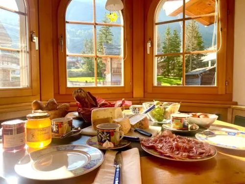 Heidahüs Penthouse in Grächen, Schweiz
