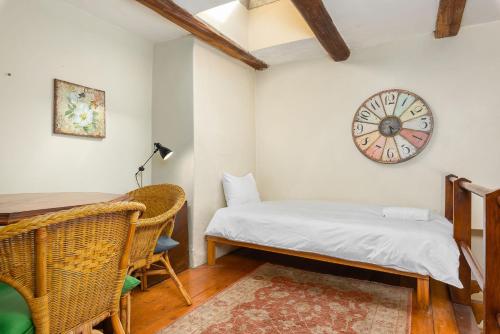Idyllic Villa - Rooftop Deck - Mountain Views - image 4