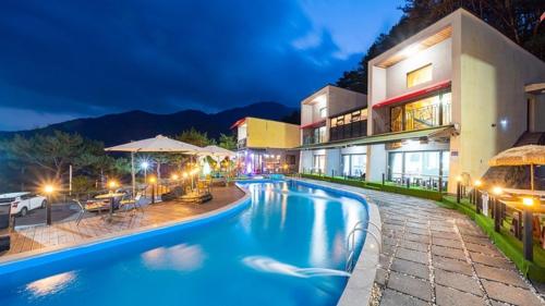 Gapyeong Tiamo Kids Poolvilla