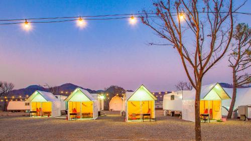 Gapyeong The Camp Caravan Glamping Gapyeong The Camp Caravan Glamping