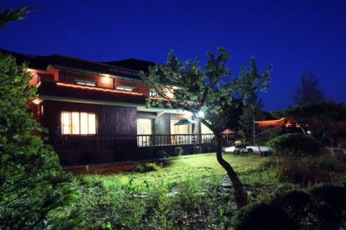 Jeongseon Villa in Bukpyeong-myeon