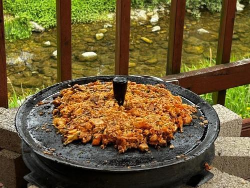가평 임초리 부뚜막 펜션