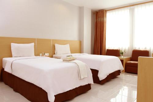 Hotel Grande Lampung near Grande mosquée Al Furqon