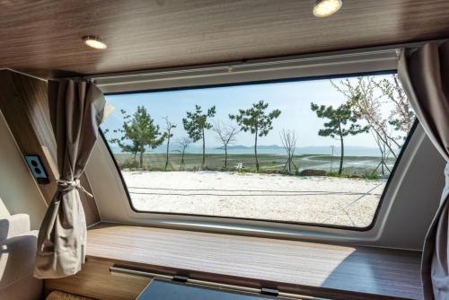 . Boseong Gaeksan Caravan Pension