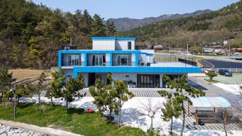 Boseong Gaeksan Caravan Pension in Boseong