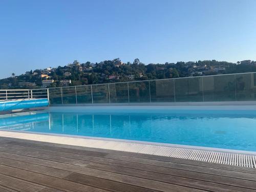 Magnifique appartement calme avec piscine