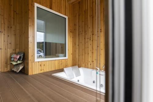 Cheongdo The Joeun Pool Villa