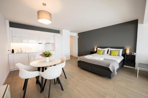 Lounge 8 Studios, Oradea (foto 9)