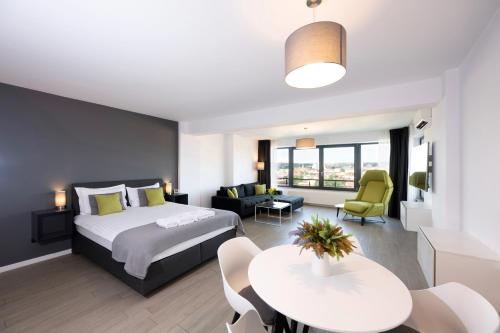 Lounge 8 Studios, Oradea (foto 11)
