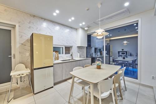 Gyeongju All the Way Pool Villa