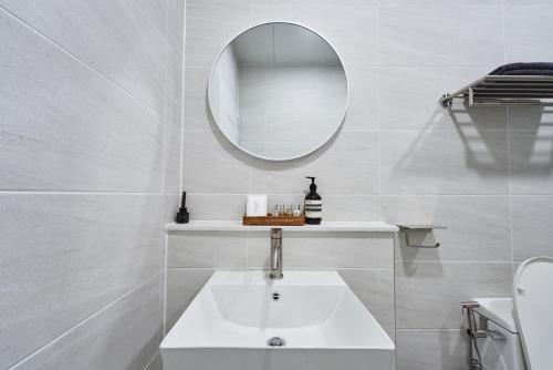 Gyeongju All the Way Pool Villa