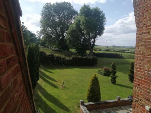 Intimate flat with free parking in West Langton