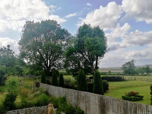 Intimate flat with free parking in West Langton