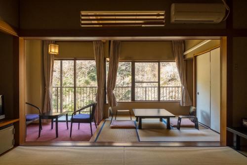 箱根温泉 鶴井の宿 紫雲荘
