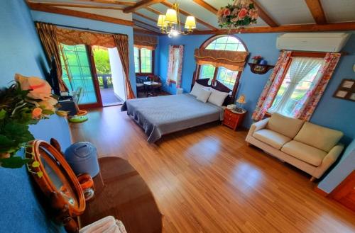 room detail thumbnail 0