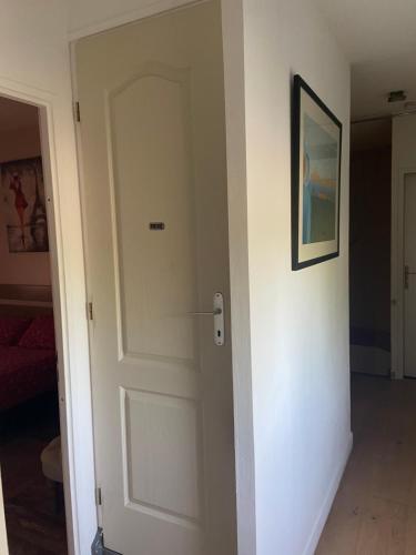b&b du Clos Menil near Saveurs d'asie (Asnières-sur-Seine)
