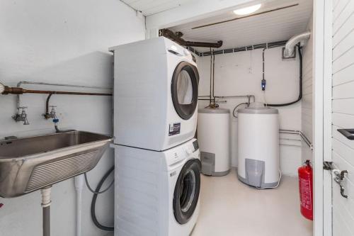 4 bedroom appartment - close to city center, uni & Technology park - fully furnished in Kongsberg